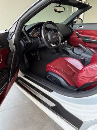 AUDI-R8-5.2 FSI QUATTRO SPYDER V10 40V GASOLINA 2P R-TRONIC AUDI-R8-2011