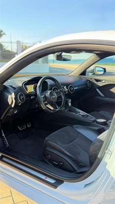 AUDI-TT-2015