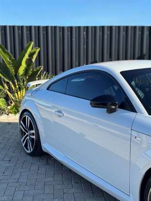 AUDI-TT-2015