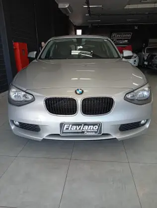BMW 116i 1.6 16V TURBO GASOLINA 4P AUTOMÁTICO BMW 116i 1.6 16V TURBO GASOLINA 4P AUTOMÁTICO