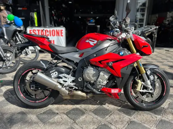 BMW S 1000 R BMW S 1000 R