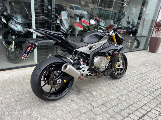 BMW-S 1000 R BMW-S 1000 R-2016