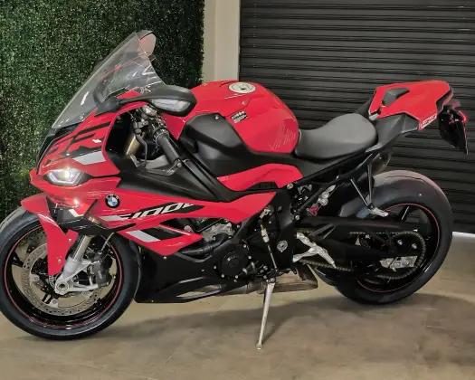 BMW S 1000 RR BMW S 1000 RR