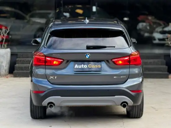 BMW-X1-2018