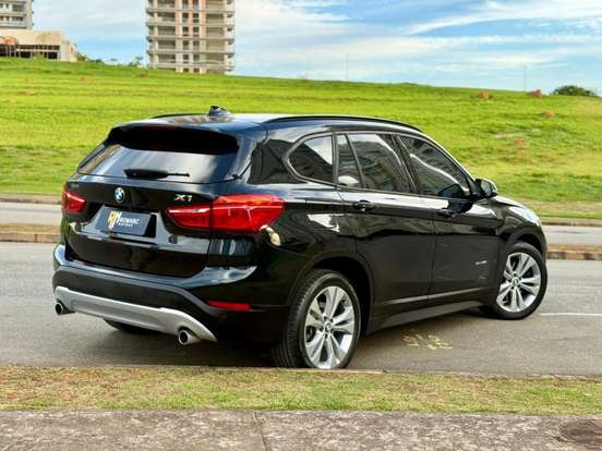 BMW-X1-2.0 16V TURBO ACTIVEFLEX SDRIVE20I 4P AUTOMÁTICO BMW-X1-2017