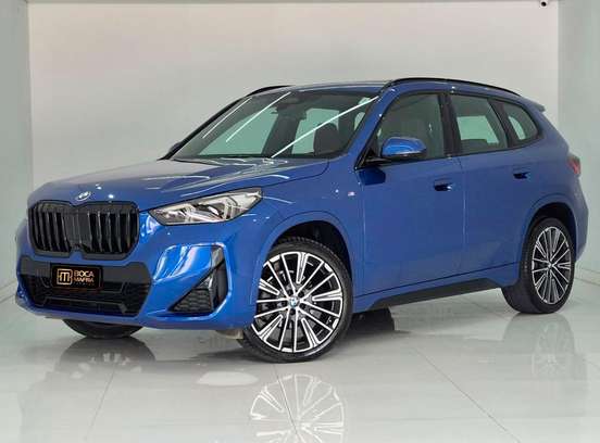 BMW-X1-2024