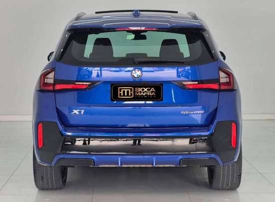 BMW-X1-2024