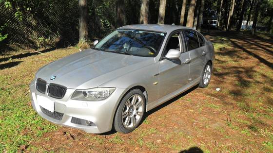 BMW 318i 2.0 SEDAN 16V GASOLINA 4P AUTOMÁTICO