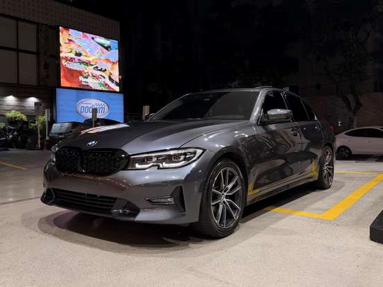 BMW-320i-2.0 16V TURBO GASOLINA SPORT GP AUTOMÁTICO BMW-320i-2020