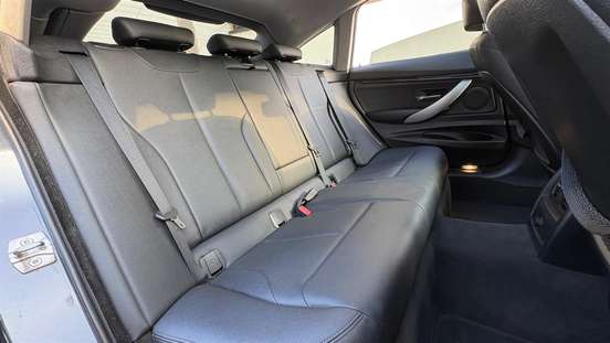 BMW-320i-2014