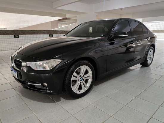 BMW-320i-2013