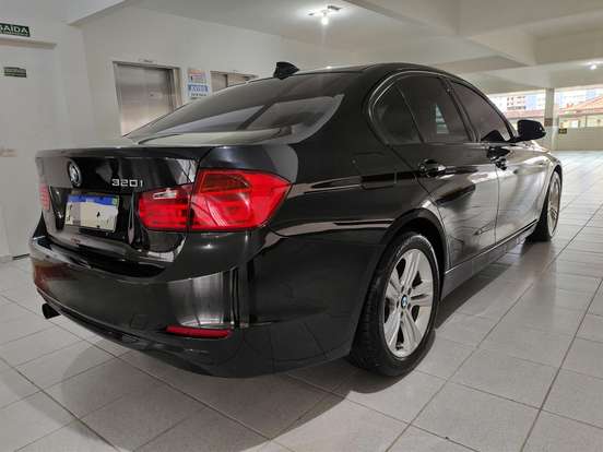 BMW-320i-2.0 SPORT GP 16V TURBO GASOLINA 4P AUTOMÁTICO BMW-320i-2013