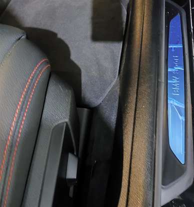 BMW-320i-2013