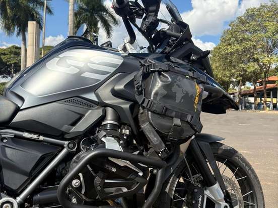 BMW-R 1250 GS PREMIUM TRIPLE BLACK BMW-R 1250 GS PREMIUM TRIPLE BLACK-2022