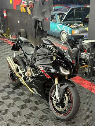 BMW-S 1000 RR-2022