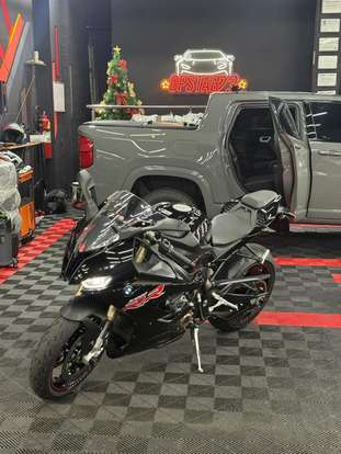 BMW-S 1000 RR-2022
