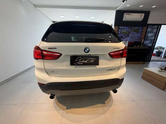 BMW-X1-2.0 16V TURBO ACTIVEFLEX SDRIVE20I 4P AUTOMÁTICO BMW-X1-2018
