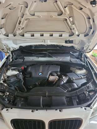 BMW-X1-2.0 16V TURBO GASOLINA SDRIVE20I 4P AUTOMÁTICO BMW-X1-2013
