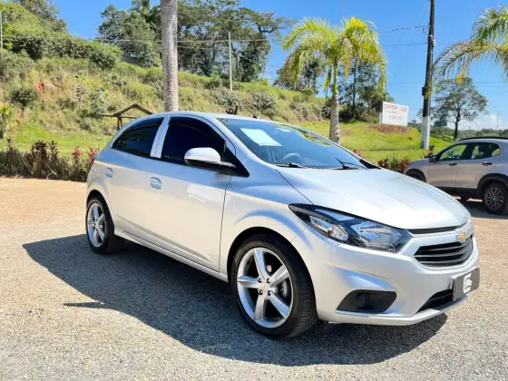 CHEVROLET ONIX 1.0 MPFI LT 8V FLEX 4P MANUAL CHEVROLET ONIX 1.0 MPFI LT 8V FLEX 4P MANUAL