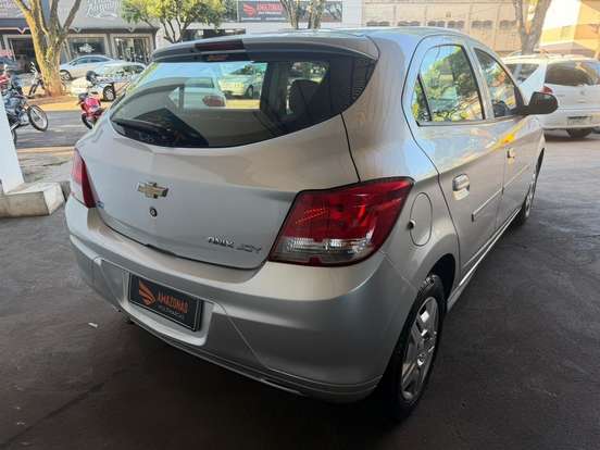 CHEVROLET-ONIX-1.0 MPFI JOY 8V FLEX 4P MANUAL CHEVROLET-ONIX-2017