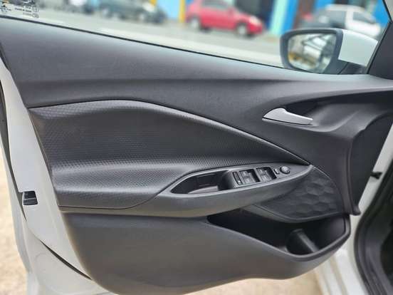 CHEVROLET-ONIX-2022