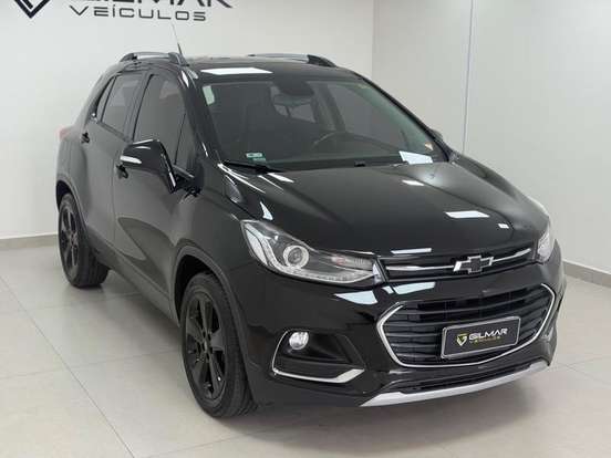 CHEVROLET-TRACKER-2018