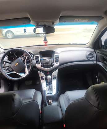 CHEVROLET-CRUZE-2014