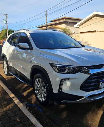CHEVROLET-TRACKER-2020