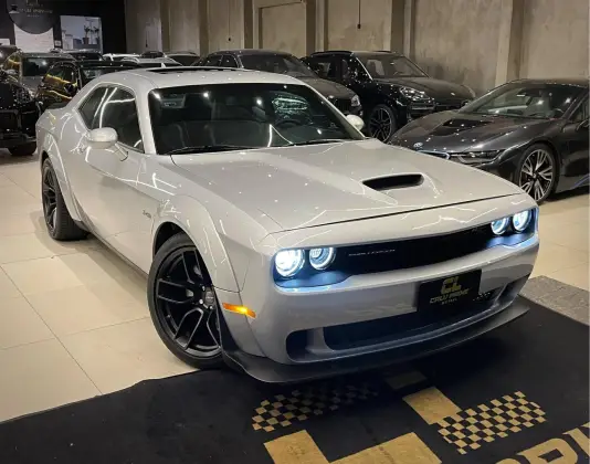DODGE CHALLENGER 5.7 V8 HEMI GASOLINA R/T TORQUEFLITE