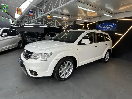 DODGE JOURNEY 3.6 RT V6 GASOLINA 4P AUTOMÁTICO DODGE JOURNEY 3.6 RT V6 GASOLINA 4P AUTOMÁTICO