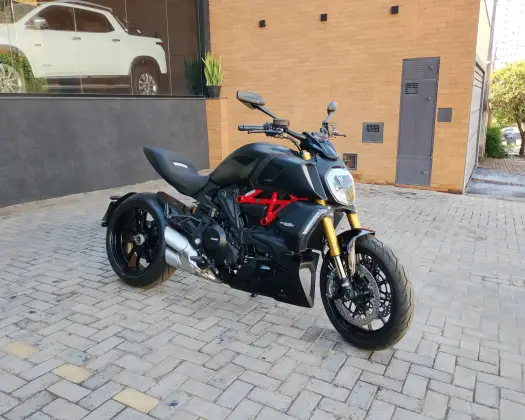 DUCATI DIAVEL 1260 S 
