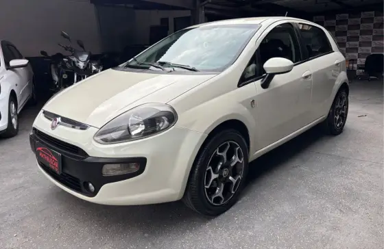 FIAT PUNTO 1.4 ATTRACTIVE 8V FLEX 4P MANUAL