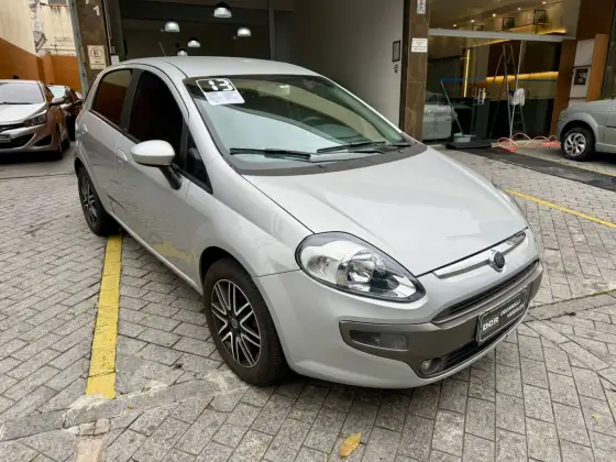 FIAT PUNTO 1.6 ESSENCE 16V FLEX 4P MANUAL FIAT PUNTO 1.6 ESSENCE 16V FLEX 4P MANUAL