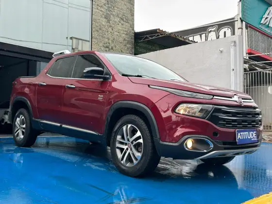 FIAT TORO 2.0 16V TURBO DIESEL VOLCANO 4WD AT9 FIAT TORO 2.0 16V TURBO DIESEL VOLCANO 4WD AT9