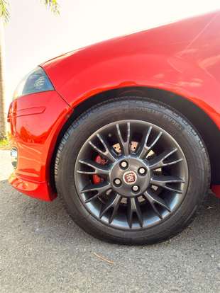 FIAT-PALIO-1.8 MPI R 8V FLEX 4P MANUAL FIAT-PALIO-2009