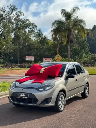 FORD FIESTA 1.6 MPI SEDAN 8V FLEX 4P MANUAL