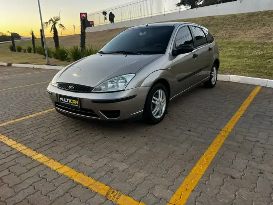 FORD FOCUS 1.6 GLX 8V FLEX 4P MANUAL