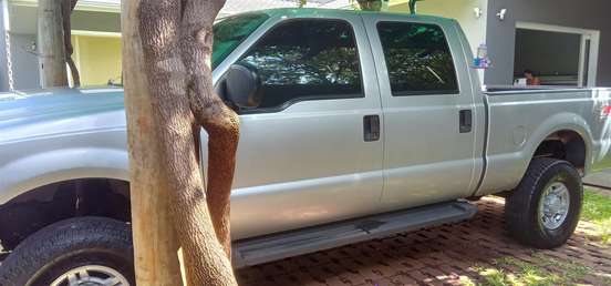 FORD-F-250-2010
