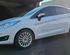 FORD FIESTA 1.6 TITANIUM HATCH 16V FLEX 4P POWERSHIFT FORD FIESTA 1.6 TITANIUM HATCH 16V FLEX 4P POWERSHIFT