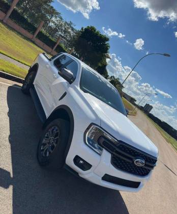 FORD RANGER 2.0 TURBO DIESEL CD BLACK 4X2 AUTOMÁTICO