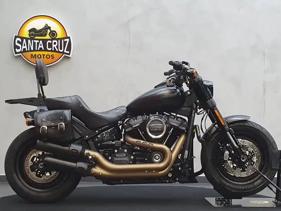 HARLEY-DAVIDSON SOFTAIL FAT BOB 107 