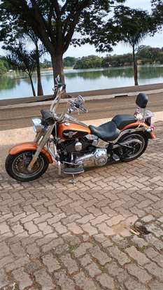 HARLEY-DAVIDSON-SOFTAIL FAT BOY-2015
