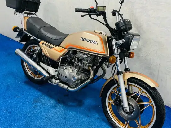 HONDA-CB 400 HONDA-CB 400-1983