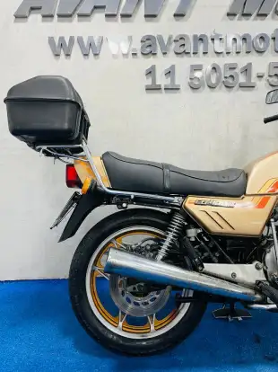 HONDA-CB 400-1983