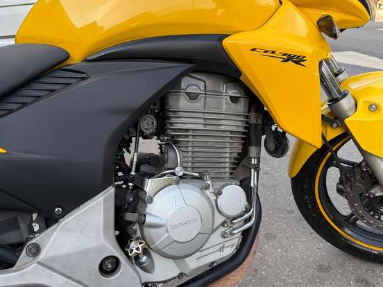 HONDA-CB 300R ABS HONDA-CB 300R ABS-2012