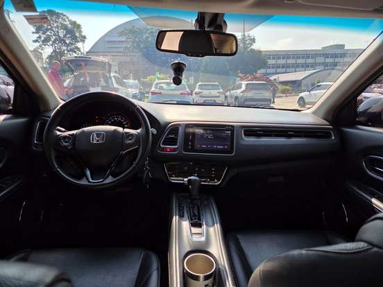 HONDA-HR-V-1.8 16V FLEX TOURING 4P AUTOMÁTICO HONDA-HR-V-2018