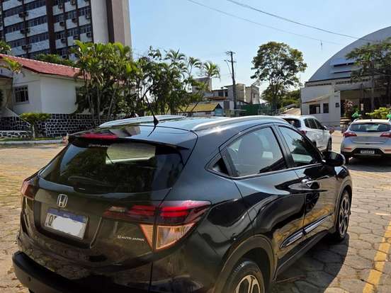 HONDA-HR-V-1.8 16V FLEX TOURING 4P AUTOMÁTICO HONDA-HR-V-2018