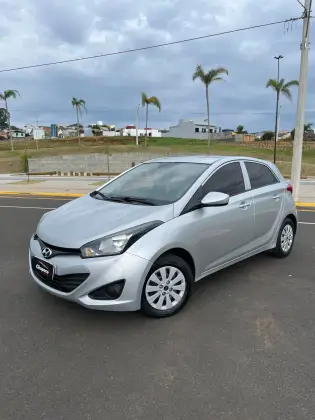 HYUNDAI HB20 1.6 COMFORT 16V FLEX 4P MANUAL