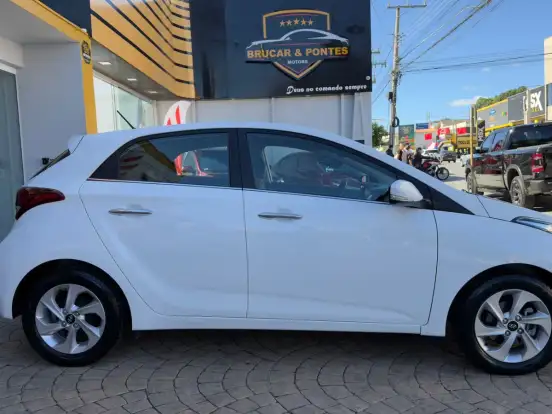 HYUNDAI-HB20-1.6 PREMIUM 16V FLEX 4P AUTOMÁTICO HYUNDAI-HB20-2018