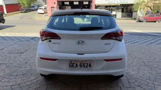HYUNDAI-HB20-2018